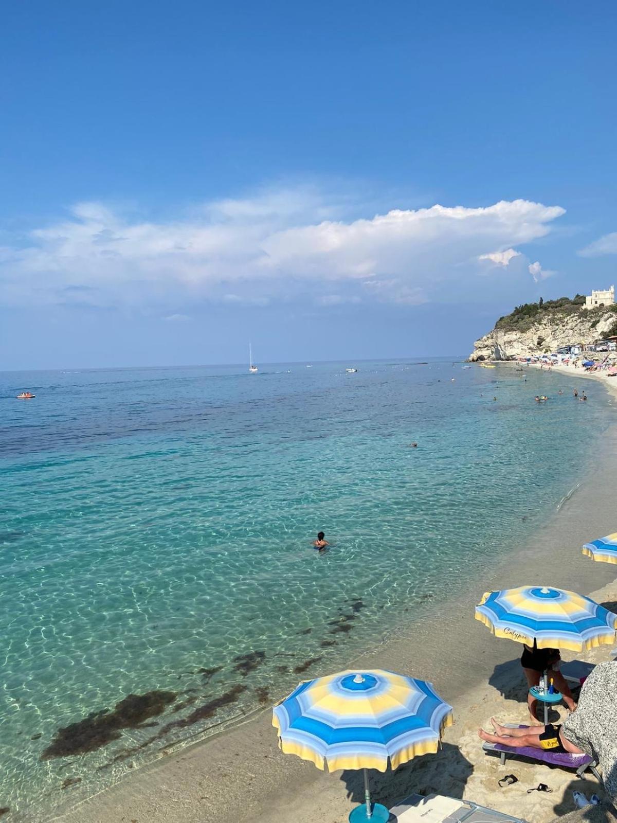 Arcobaleno Tropea Centro Panzió Kültér fotó